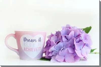 Постер Гортензия и чашка чая