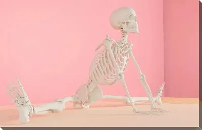 Постер Скелет занимается йогой №4