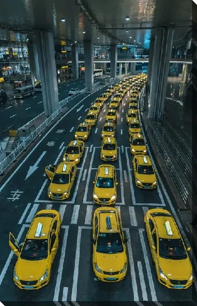 Постер Такси под эстакадой