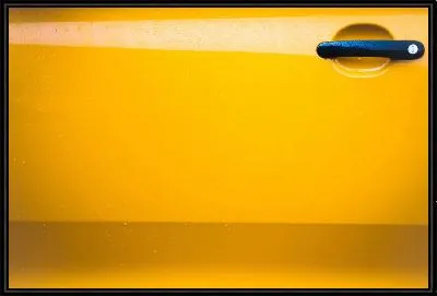 Дверь такси