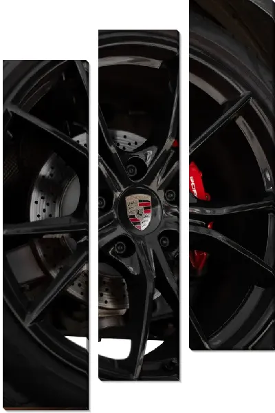 Модульная картина Колесо Порше №2