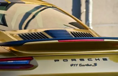 Плакат Golden Porsche