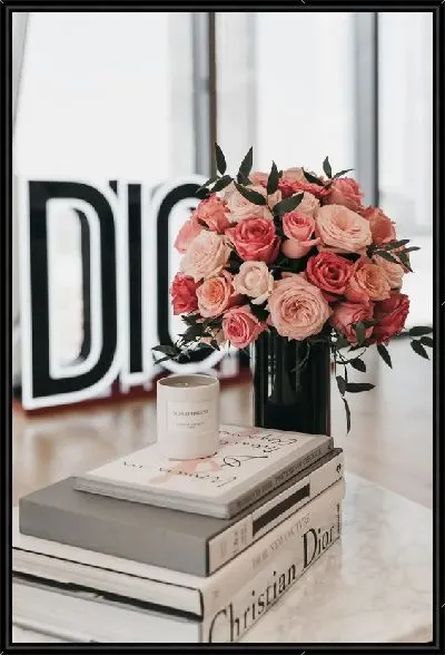 Картина Букет роз и книги