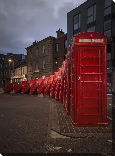 Постер Телефонные будки - принцип домино