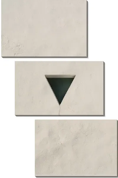 Модульная картина Черный треугольник на светлом фоне