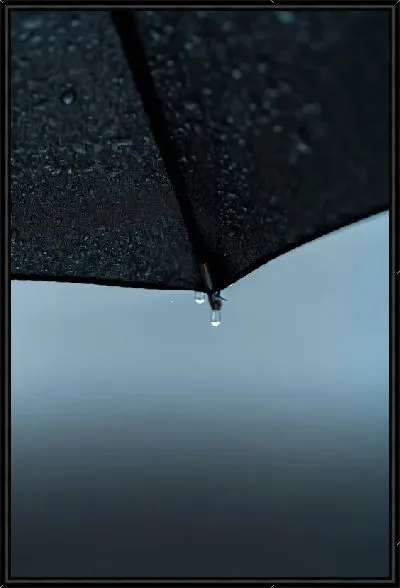 Картина Черный дождь и капли дождя