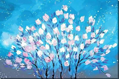 Цветы на серо-голубом фоне