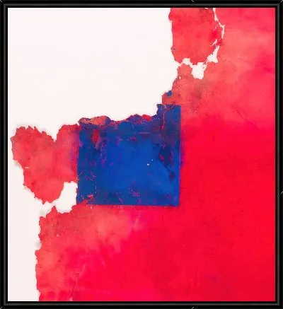 Синий квадрат красного фона