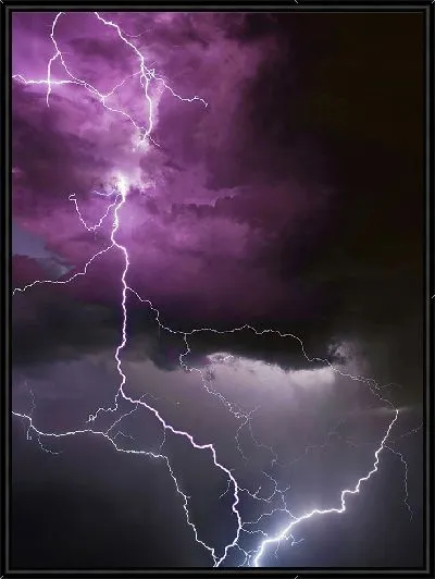 Картина Яркая молния №2