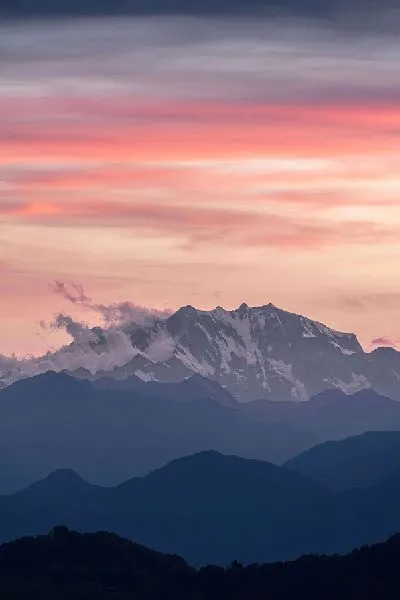 Плакат Вечернй пейзаж с горой и небом