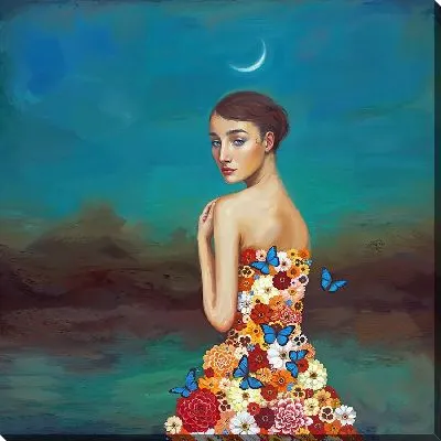 Девушка с платьем из цветов на фоне Луны