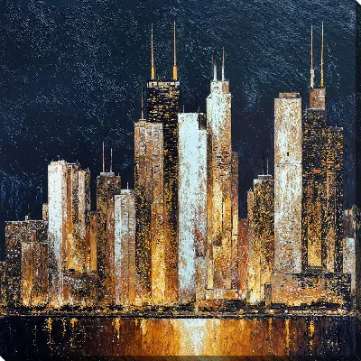 Городские здания ночью в центре на фоне темного неба за городской рекой с отражениями