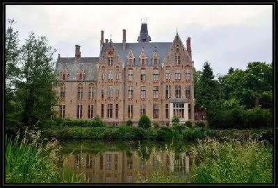 Картина Замок у пруда (Castle pond)