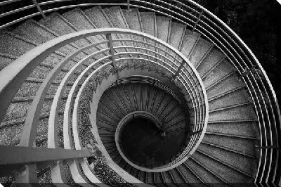 Постер Винтовая лестница (Spiral staircase)