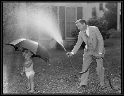 Картина Девочка с зонтиком (Girl with umbrella)