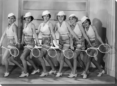 Девушки с ракетками (Girl with racket)