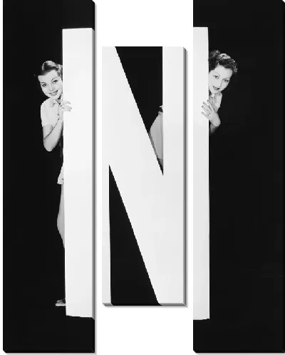 Модульная картина Девушки возле буквы (Girls around the letter) №4