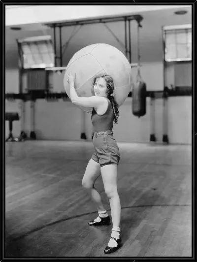 Картина Женщина с мячом (Woman with ball)