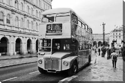 Постер Двухъярусный автобус (double-deck bus)