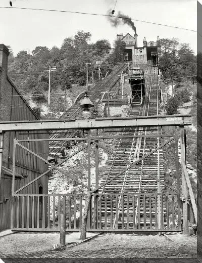 Постер Подъемник на холм (The lift hill)