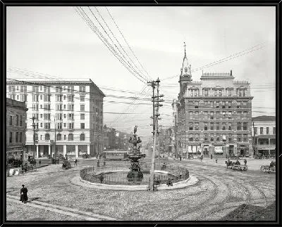 Картина Фонтан на площади (Fountain Square)