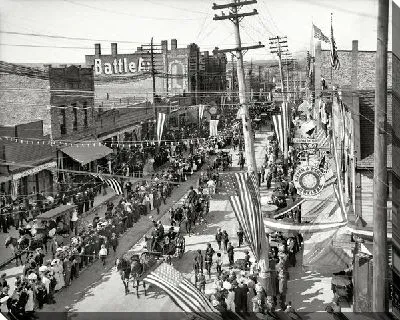 Парад (Parade) №3