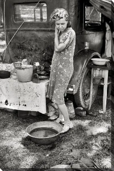 Постер Женщина возле машины (A woman near the car)