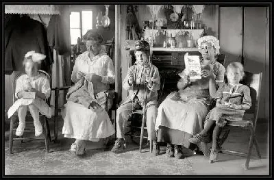 Картина Женщины с детьми (Women with children)