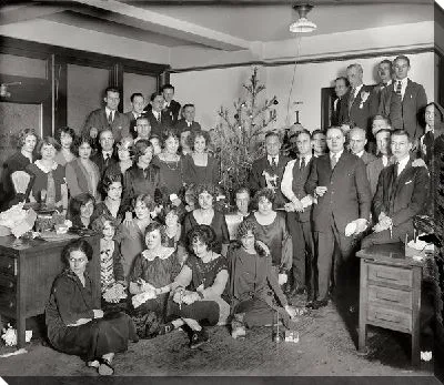 Постер Новогодняя вечеринка в офисе (New Year's party at the office)