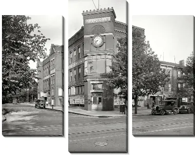 Модульная картина Здание в центре города (The building in the city center)