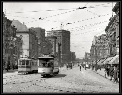 Картина Трамваи на улице (Trams on the street)
