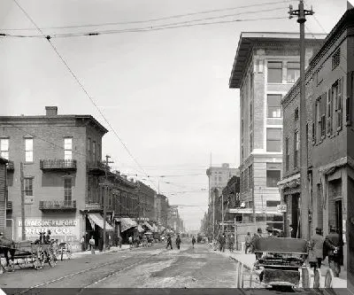 Постер Улица с трамвайными путями (Street with tramway) №9