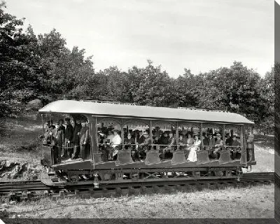 Постер Открытый поезд (Public train)