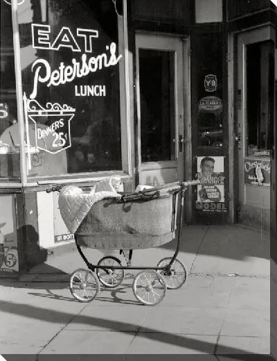 Постер Коляска возле кафе (Stroller outside a cafe) №2