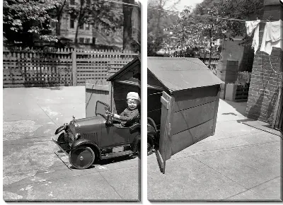 Модульная картина Мальчик в машинке (The boy in the machine)