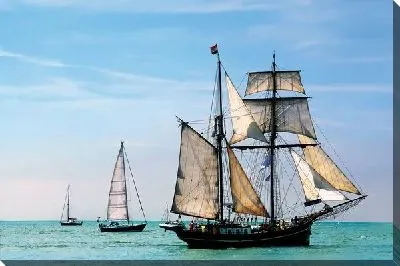 Постер Корабль на море в солнечную погоду (Ship)