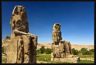 Картина Статуи в Египте (Statues in Egypt)