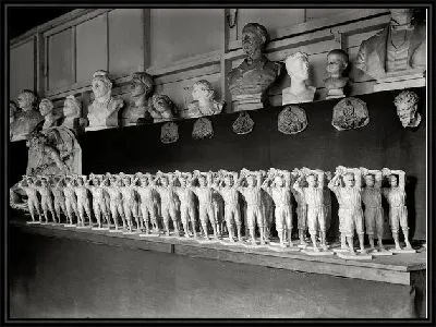 Картина Скульптуры (Sculptures)