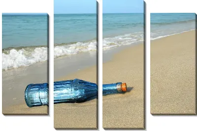 Модульная картина Бутылка на пляже (Bottle on the beach)
