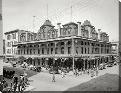 Постер Старинное здание (Old building) №3