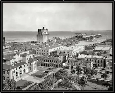 Картина Вид на город (A view of the city)