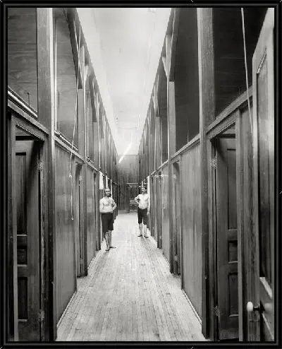 Картина Коридор (Corridor)