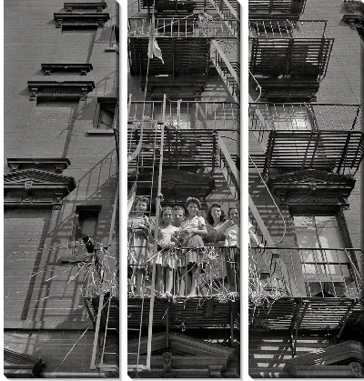 На балконе (On the balcony)