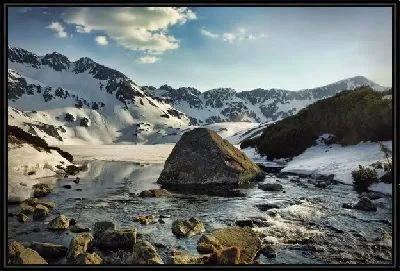 Картина Река в горах