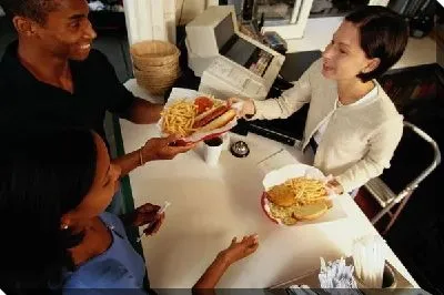 Постер В ресторане №3