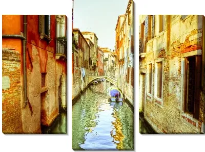 Улочка в Венеции