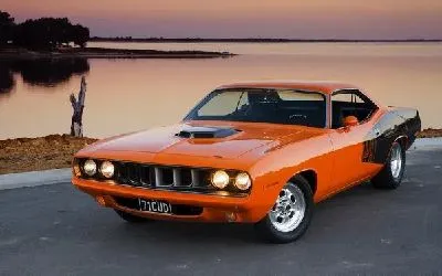 Плакат Оранжевый автомобиль