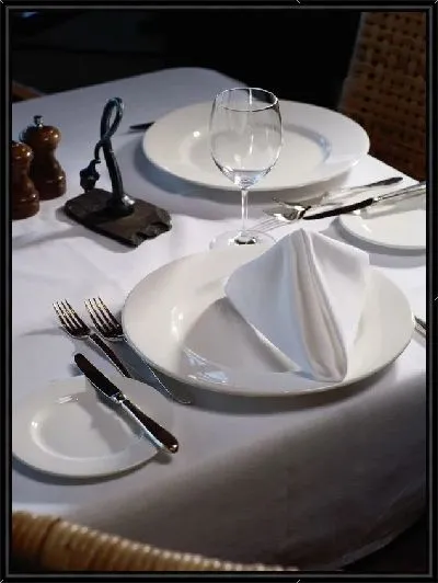 Картина В ресторане №16