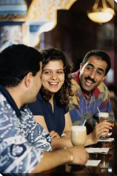 Постер В ресторане №36