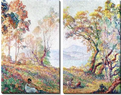 Молодая девушка в лесу